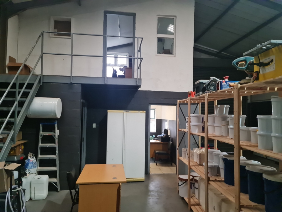 To Let commercial Property for Rent in Somerset West Business Park Western Cape